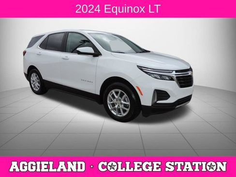Used 2024 Chevrolet Equinox LT image 1