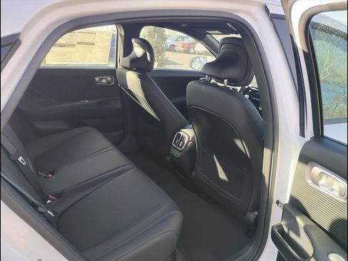 New 2025 Hyundai Ioniq 6 SEL image 12