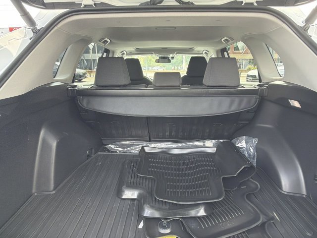 Used 2024 Toyota RAV4 XLE w/ Convenience Package AWD/4WD image 24