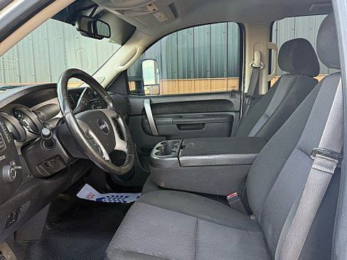 Used 2014 GMC Sierra 3500 SLE image 7