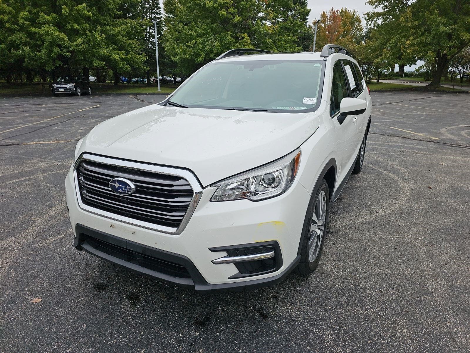 Used 2019 Subaru Ascent Premium AWD/4WD image 2