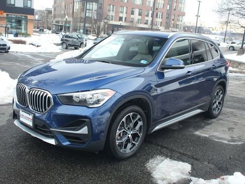 Used 2022 BMW X1 xDrive28i w/ Convenience Package image 4