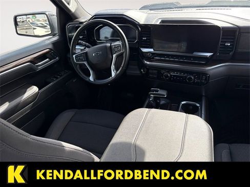 Used 2024 Chevrolet Silverado 1500 LT Trail Boss w/ Convenience Package II image 10