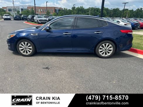 Used 2017 Kia Optima EX FWD image 4