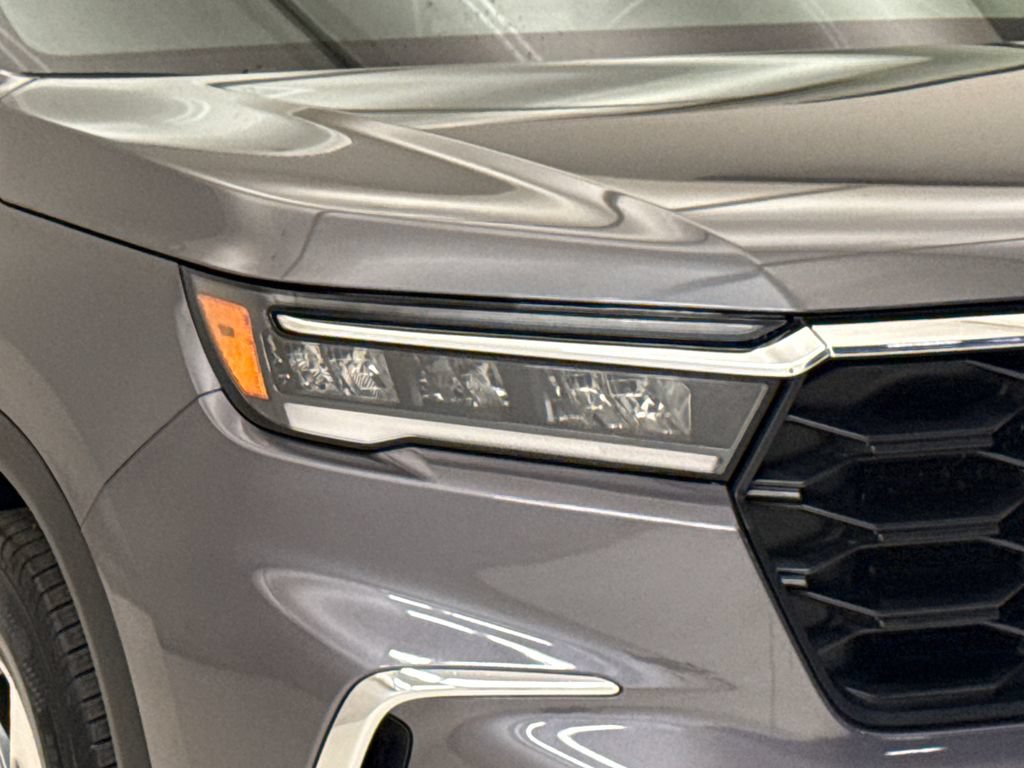 Certified 2025 Honda Pilot EX-L image 5