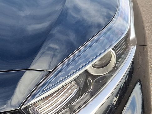 Used 2023 Kia Forte LXS w/ LXS Technology Package image 9