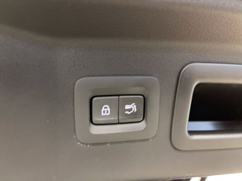 Used 2024 MAZDA CX-90 Plug-In Hybrid w/ Premium Pkg image 36