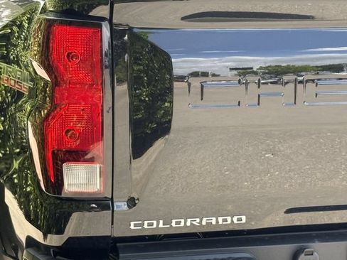 New 2026 Chevrolet Colorado Trail Boss AWD/4WD image 7