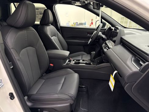 New 2026 Subaru Outback Touring AWD/4WD image 23