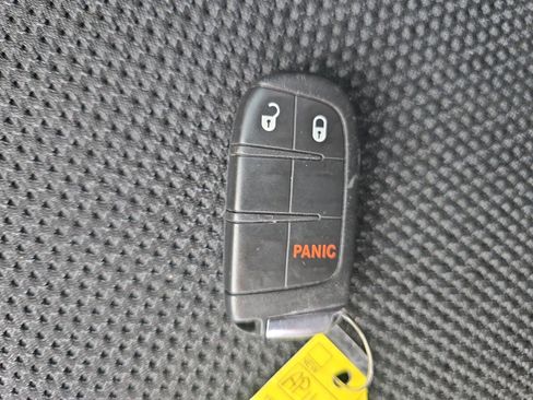 Used 2019 Jeep Compass Trailhawk image 28