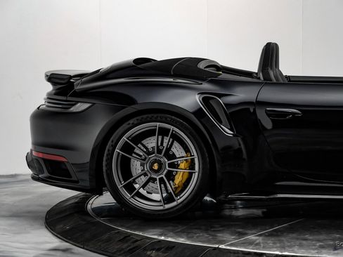 Used 2022 Porsche 911 Turbo S image 24