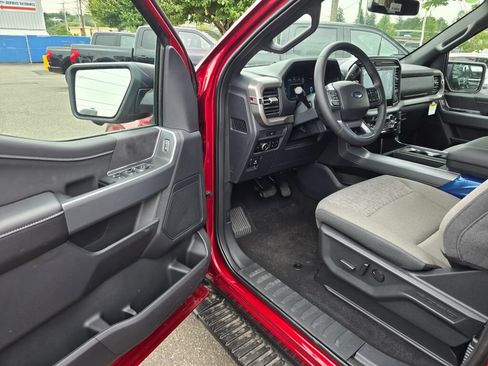 New 2026 Ford F150 XLT w/ Equipment Group 302A MID AWD/4WD image 16
