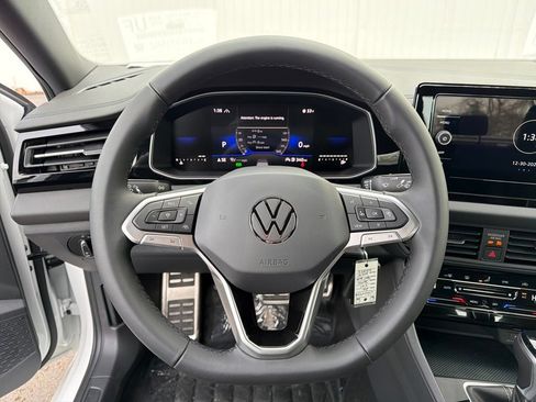 Used 2026 Volkswagen Jetta Sport FWD image 18
