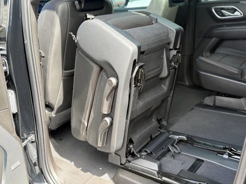 Used 2021 Chevrolet Suburban High Country image 91