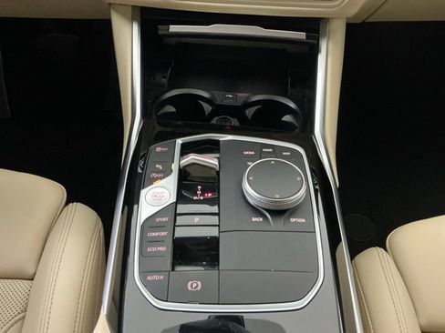 Certified 2024 BMW 330i Sedan w/ Convenience Package RWD image 13
