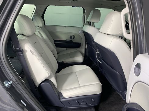 Used 2026 Hyundai Palisade Calligraphy FWD image 48