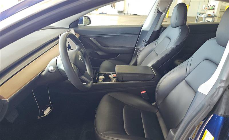 Used 2020 Tesla Model 3 Long Range AWD/4WD image 7