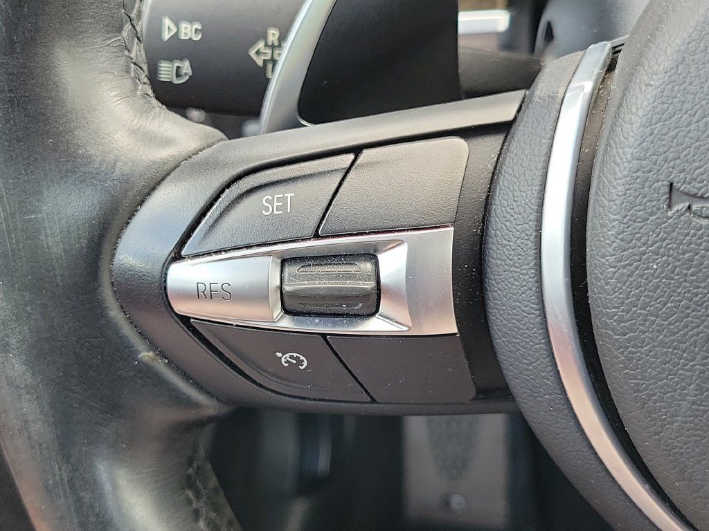 Used 2014 BMW 640i xDrive Convertible AWD/4WD image 29