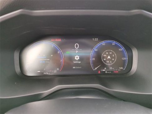 Used 2025 Toyota RAV4 Limited image 32