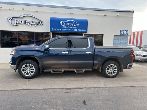 Used 2022 Chevrolet Silverado 1500 LTZ w/ LTZ Premium Package image 1