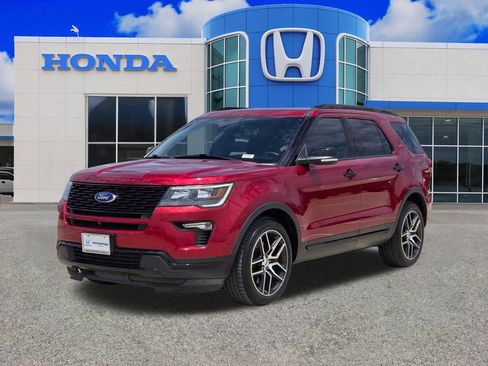 Used 2019 Ford Explorer Sport w/ Equipment Group 401A AWD/4WD image 7