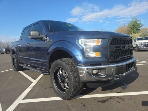 Used 2016 Ford F150 XLT w/ Equipment Group 302A Luxury image 2