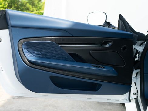 Used 2025 Aston Martin DB12 Convertible RWD image 40