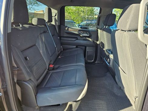 Used 2022 GMC Sierra 1500 Elevation w/ X31 Off-Road Package AWD/4WD image 17