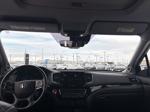 Used 2019 Honda Pilot Elite image 34