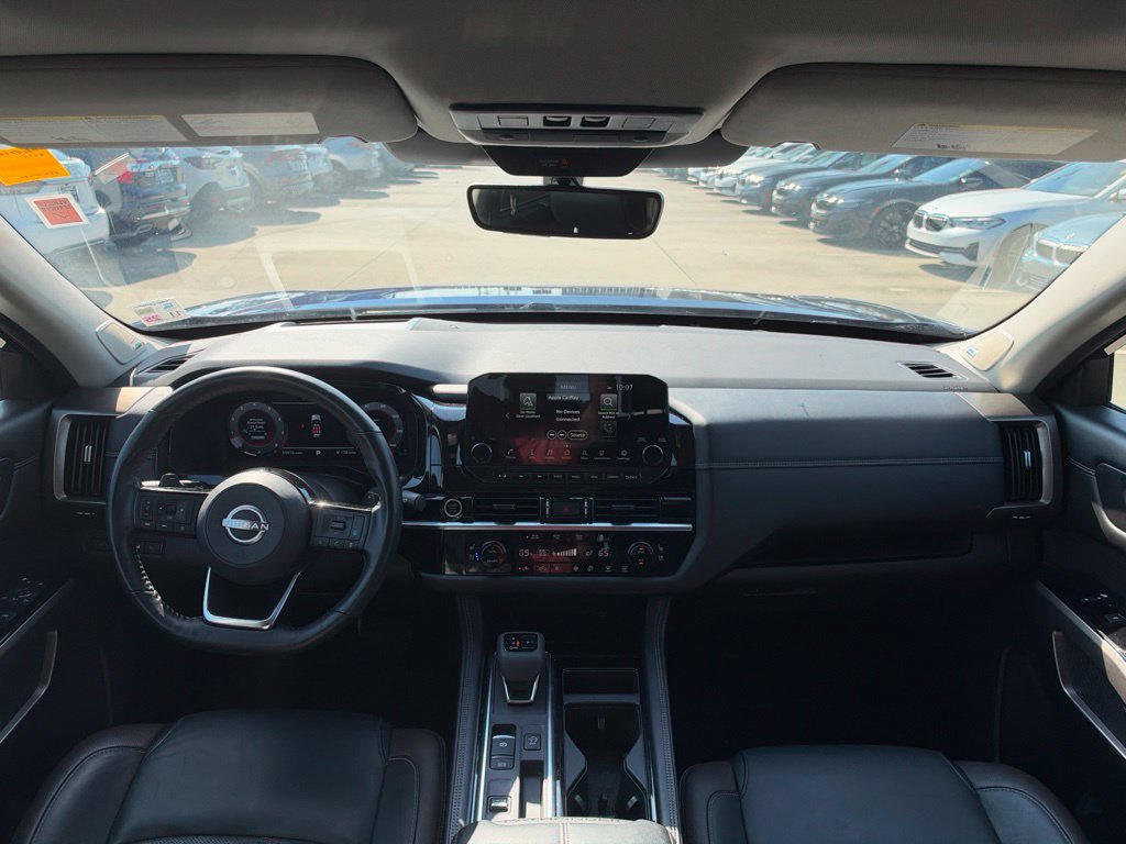 Used 2024 Nissan Pathfinder Platinum w/ Cargo Package FWD image 22