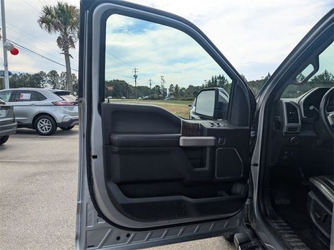 Used 2020 Ford F150 Lariat w/ Equipment Group 502A Luxury image 11