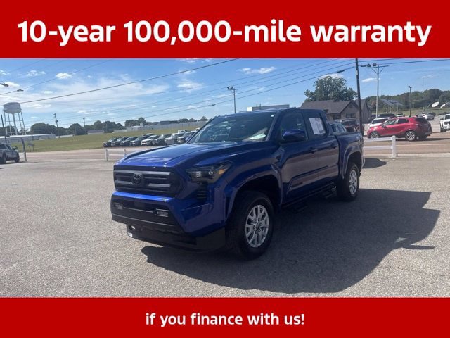 Used 2025 Toyota Tacoma SR5 AWD/4WD image 5