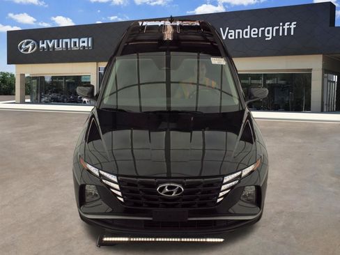 Used 2024 Hyundai Tucson SE FWD image 2