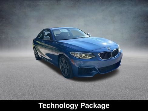 Used 2016 BMW M235i xDrive Coupe AWD/4WD image 9