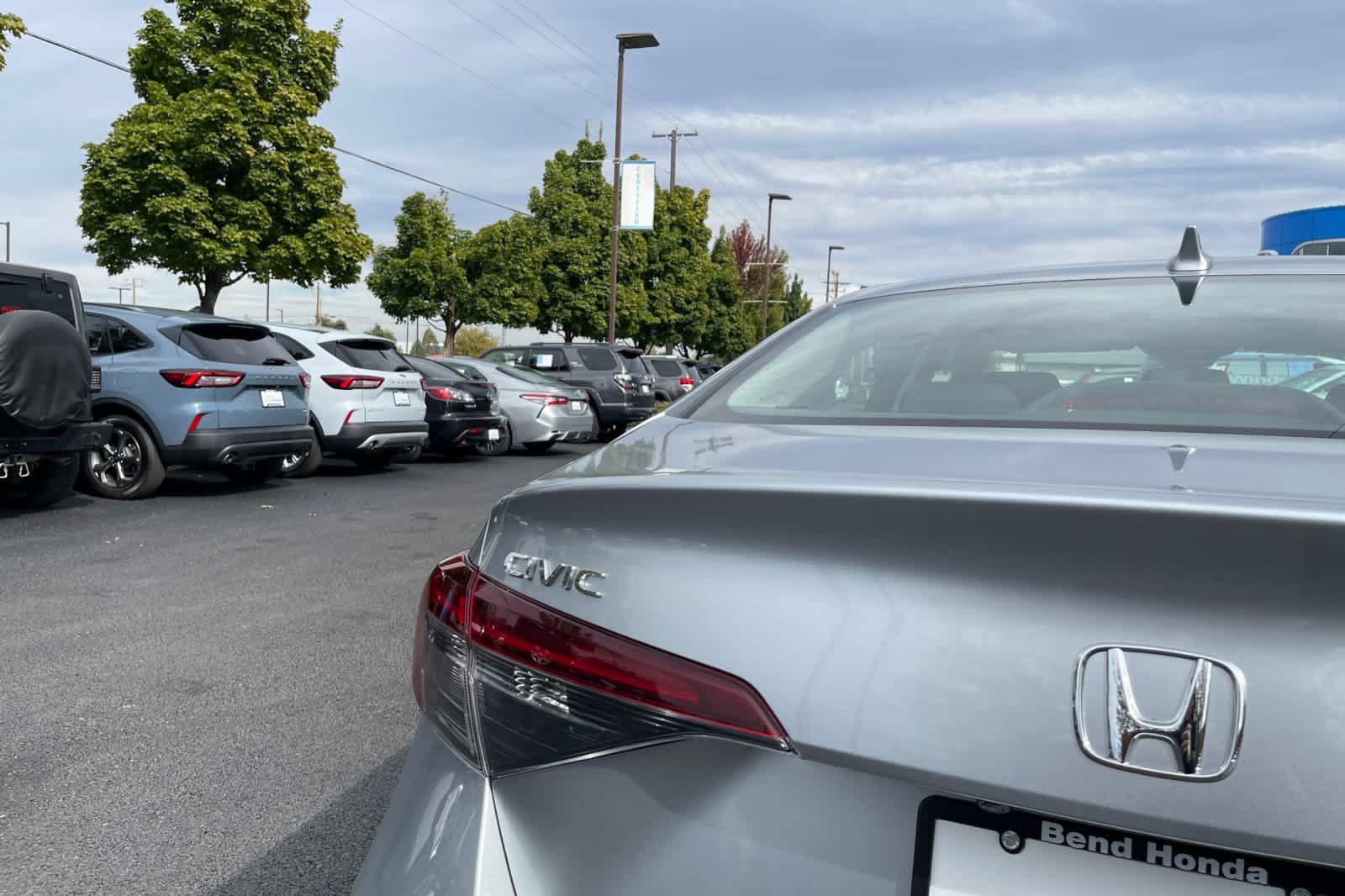 Used 2025 Honda Civic LX image 14