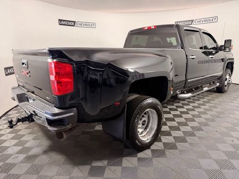 Used 2019 GMC Sierra 3500 SLT AWD/4WD image 6