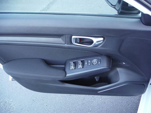 Used 2024 Honda Civic Sport image 13