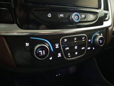 Used 2018 Chevrolet Traverse High Country w/ LPO, Floor Liner Package AWD/4WD image 19
