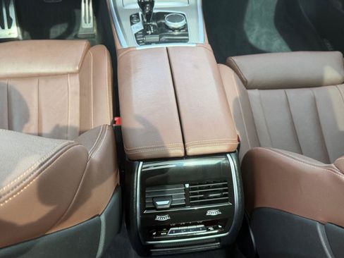 Used 2022 BMW X5 M50i w/ Premium Package AWD/4WD image 48
