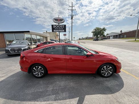 Used 2016 Honda Civic EX image 8