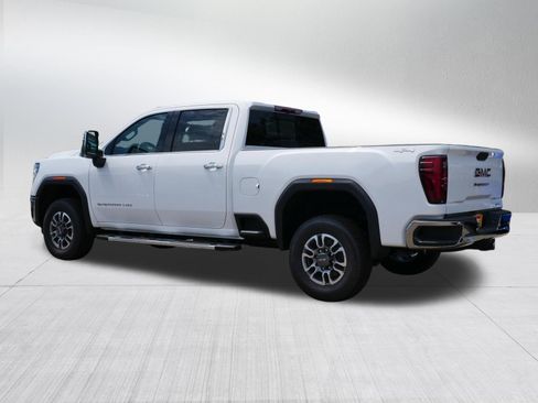 New 2026 GMC Sierra 2500 SLT w/ SLT Convenience Package AWD/4WD image 2