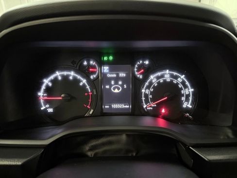 Used 2020 Toyota 4Runner SR5 Premium w/ Moonroof Package RWD image 14
