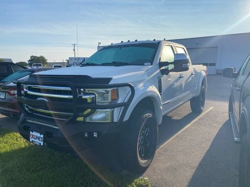 Used 2020 Ford F350 Lariat w/ Lariat Ultimate Package AWD/4WD image 19