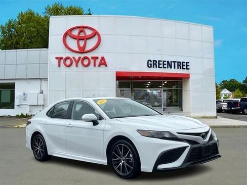 Certified 2023 Toyota Camry SE w/ Cold Weather Package image 1