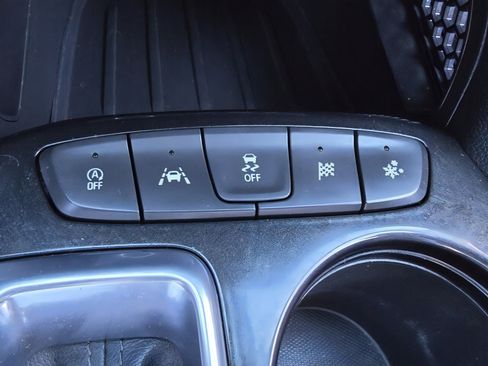 Used 2021 Chevrolet TrailBlazer LT image 16