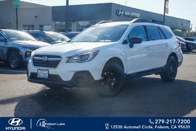 Used 2018 Subaru Outback 2.5i AWD/4WD image 1