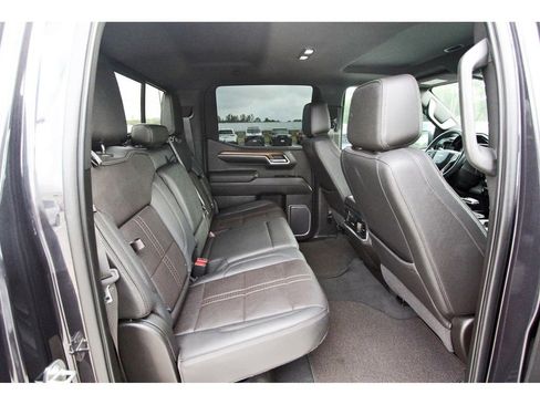 Used 2022 Chevrolet Silverado 1500 High Country RWD image 10