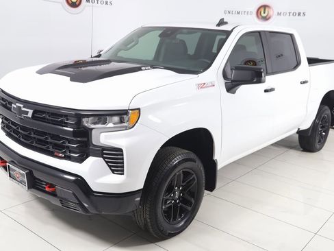 Used 2024 Chevrolet Silverado 1500 LT Trail Boss image 21