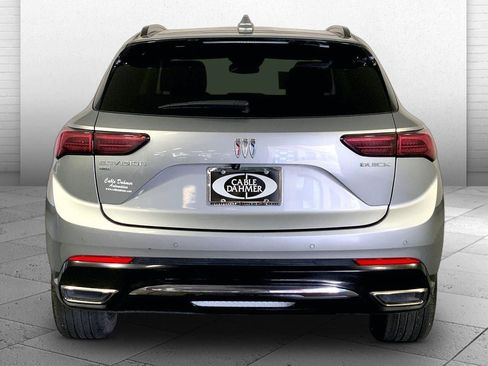 Used 2025 Buick Envision Sport Touring AWD/4WD image 3