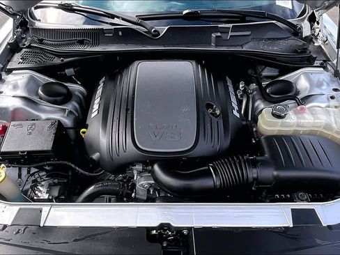 Used 2019 Dodge Challenger R/T image 13